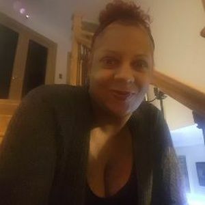 Meet your Posher, Lynette s.